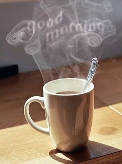 Imagem de um café formando a frase Good Morning